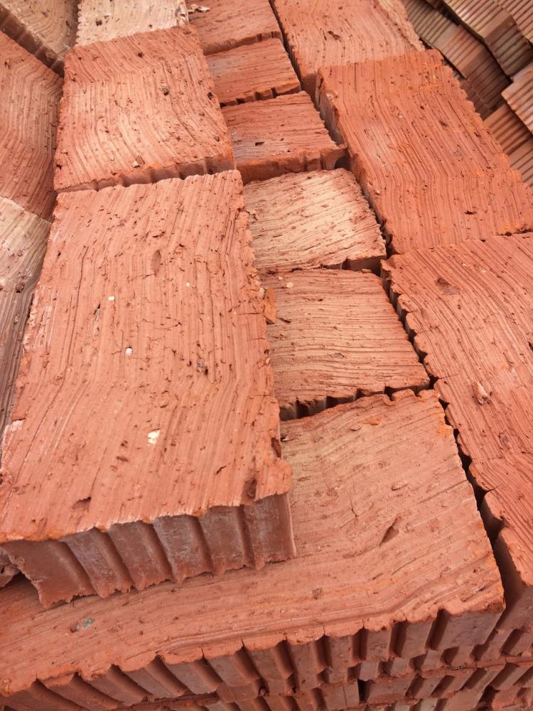 Кирпич полнотелый одинарный М-150 Палики КЗ